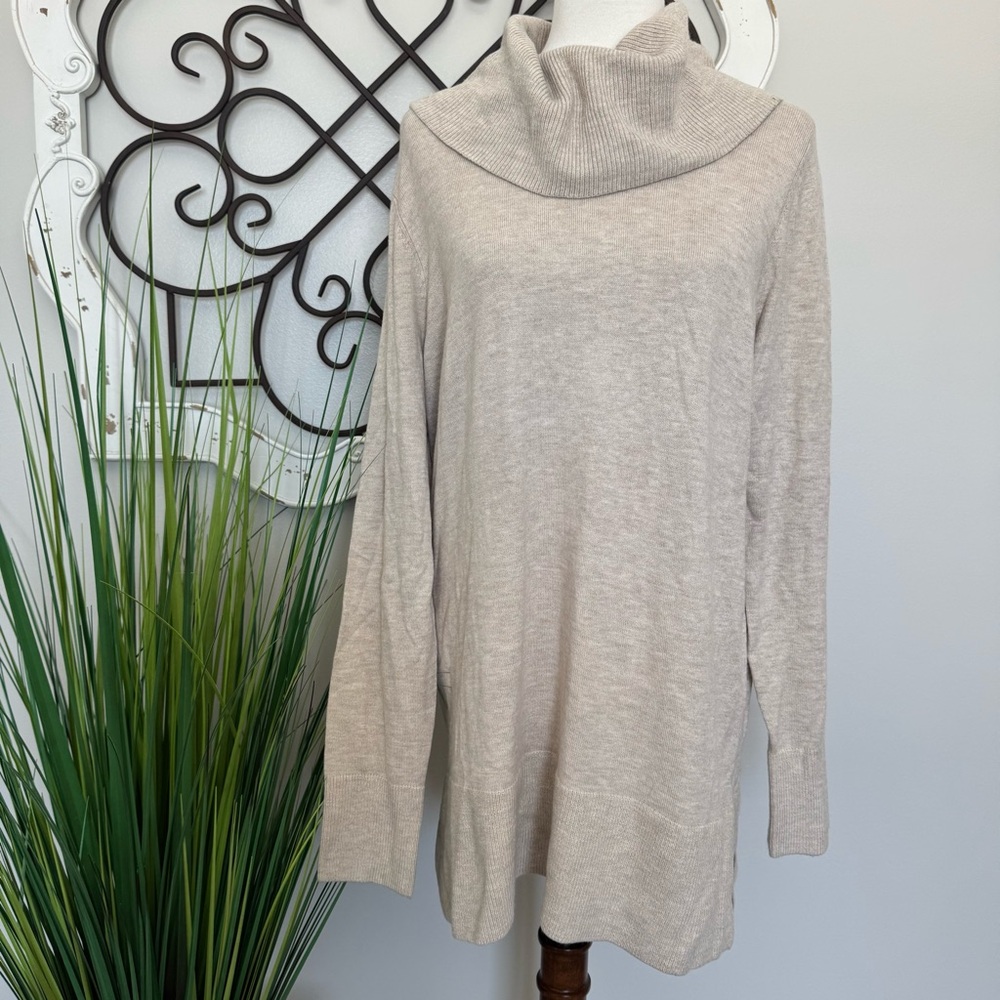 LOFT Size XL Beige Cowl Neck Sweater